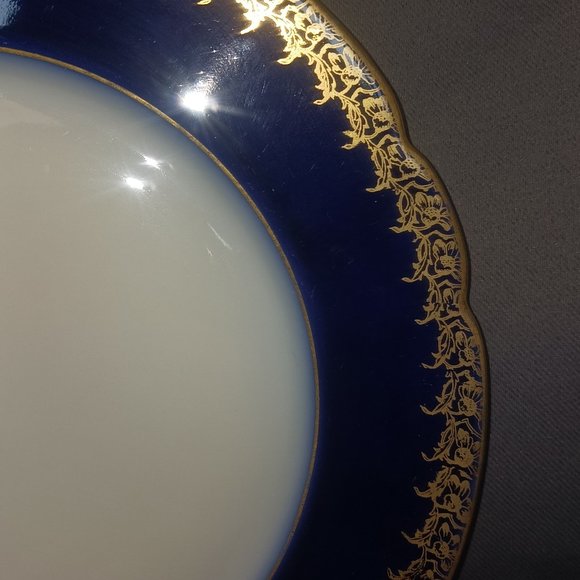 Vintage Royal Gallery Gold Buffet Limoges 8 3/4" Plate - Picture 4 of 7